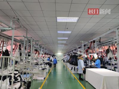 湖北潛江冬裝產銷兩旺，電纜企業協同發展